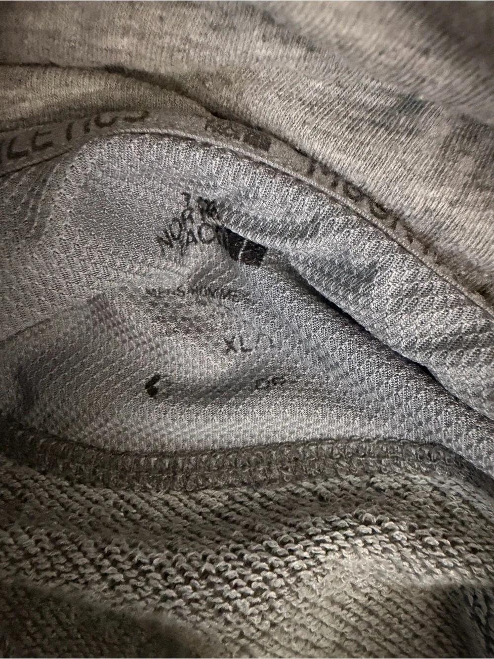 The North Face Men's Light Gray Pullover Hoodie
